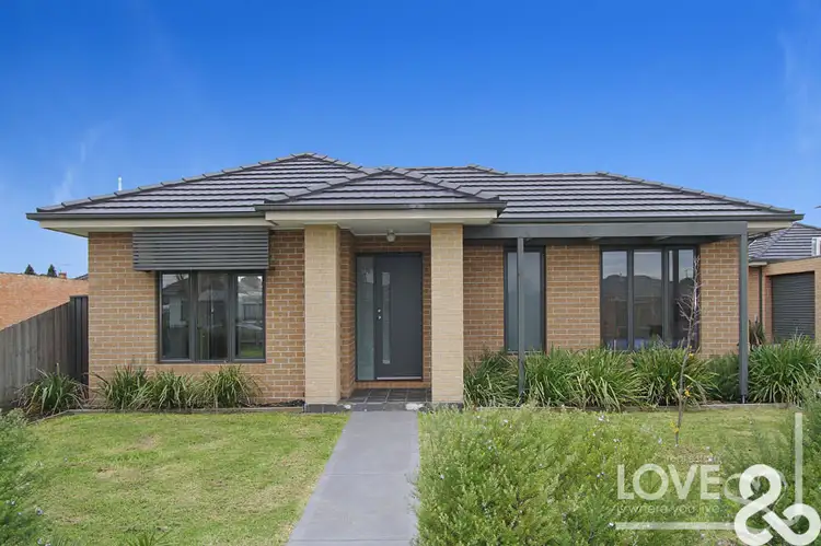 Main view of Homely unit listing, 1/6-8 Marcia Street, Thomastown VIC 3074