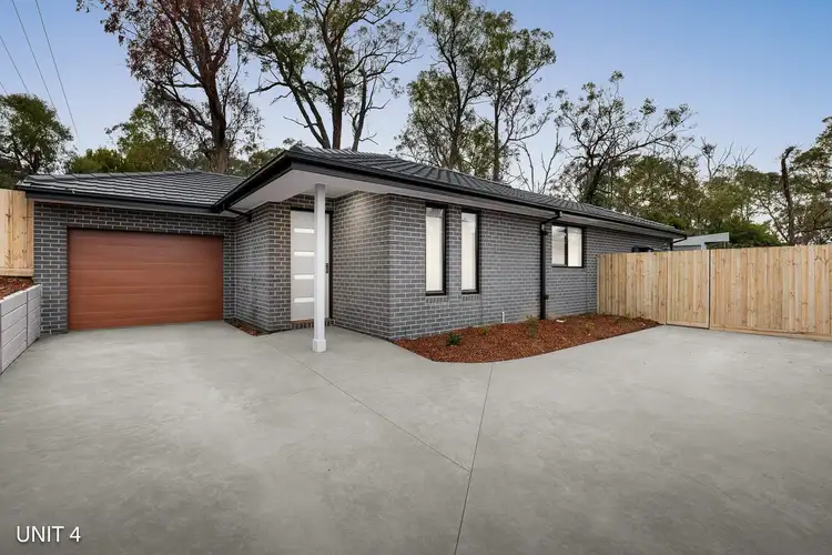 4/9 Bainbridge Court, Kilsyth VIC 3137