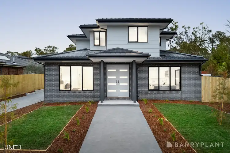 1&2/9 Bainbridge Court, Kilsyth VIC 3137