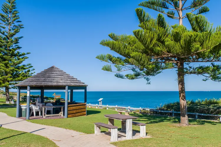 50/1 Williams Way, Seabird WA 6042