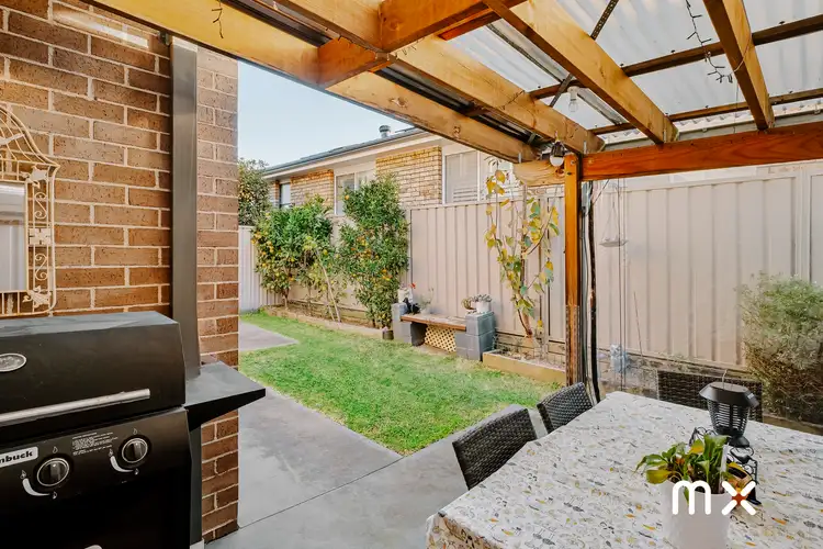 Second view of Homely villa listing, 2/6 The Avenue, Bellambi NSW 2518