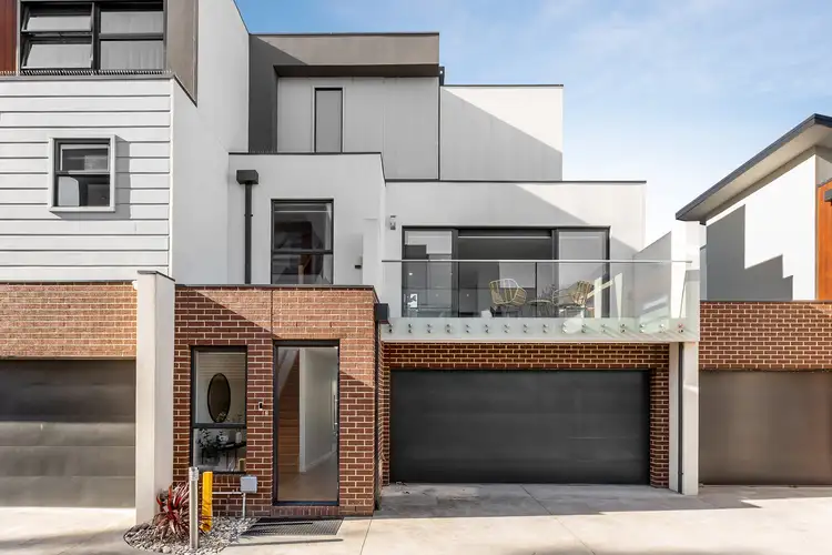 2/157 Southern Road, Heidelberg West VIC 3081
