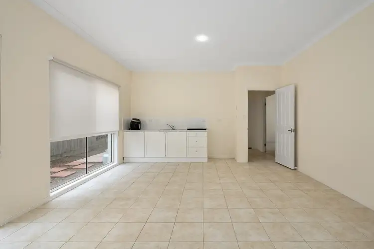 18A Ashton Street, Camp Hill QLD 4152