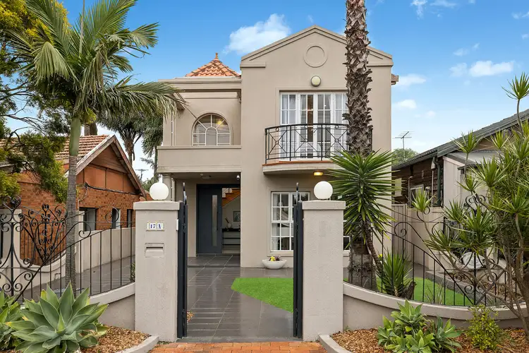 17A Banks Street