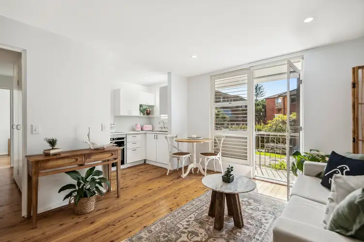 Main view of Homely apartment listing, 9/5 Wheeler Parade, Dee Why NSW 2099