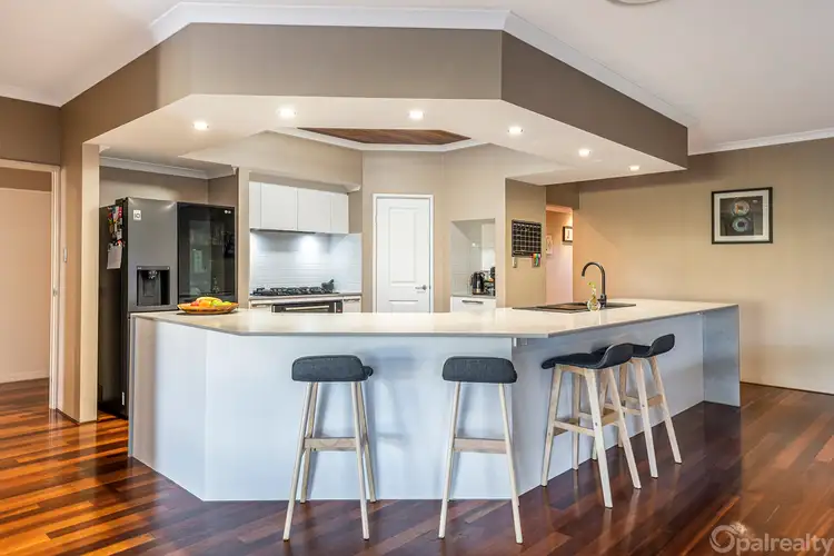15 Athens Entrance, Port Kennedy WA 6172