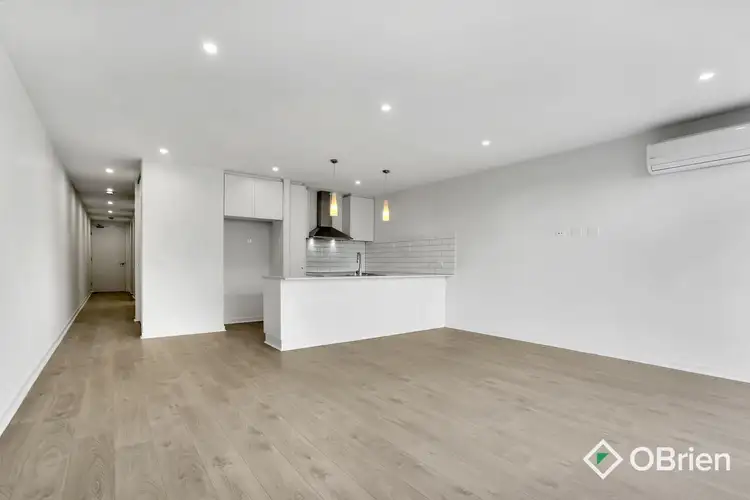 Fifth view of Homely unit listing, 102/211 Nepean Highway, Seaford VIC 3198