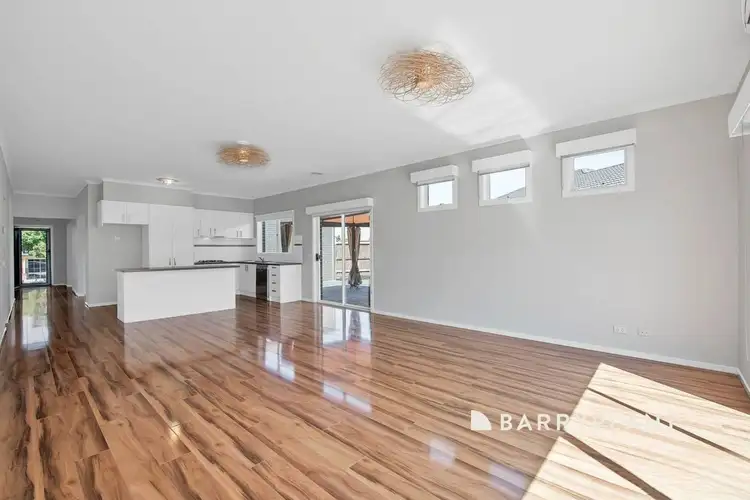 Second view of Homely house listing, 3 Murchison Link, Pakenham VIC 3810