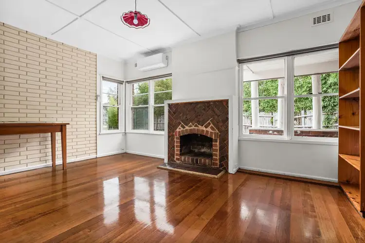 2/4 Evelyn Street, Clayton VIC 3168