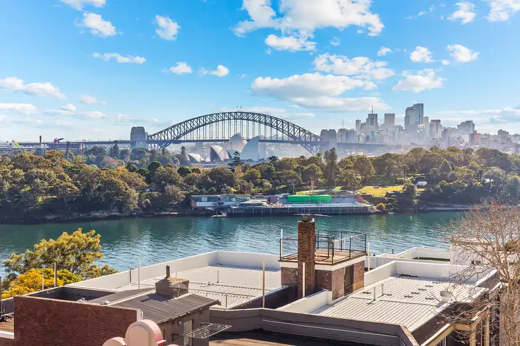 Third view of Homely studio listing, 41/15 Wylde Street, Potts Point NSW 2011