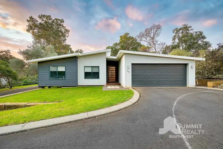 29 Livingstone Heights, Roelands WA 6226