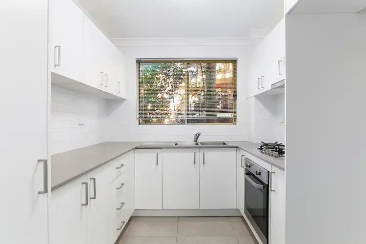 Main view of Homely unit listing, 14/23-27 Engadine Avenue, Engadine NSW 2233
