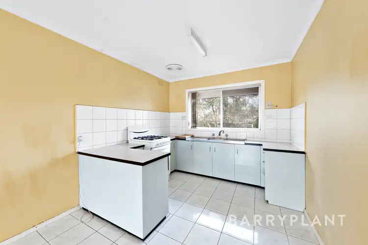 Fifth view of Homely unit listing, 5/10 Thorndon Drive, St Albans VIC 3021