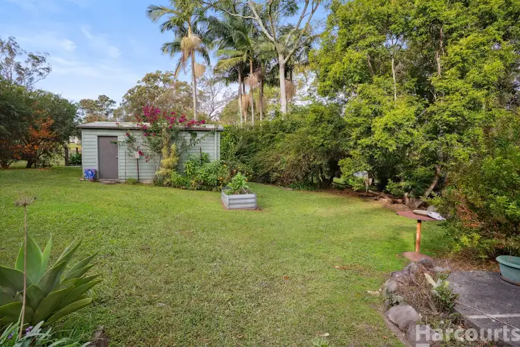 1 Hillview Drive, Yarravel NSW 2440