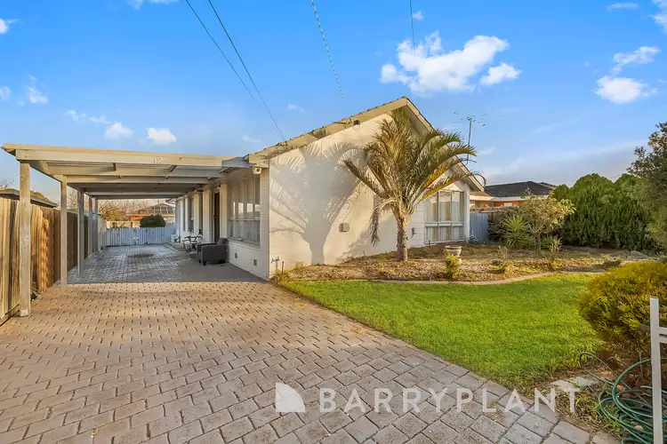 12 Hudson Place, Melton VIC 3337