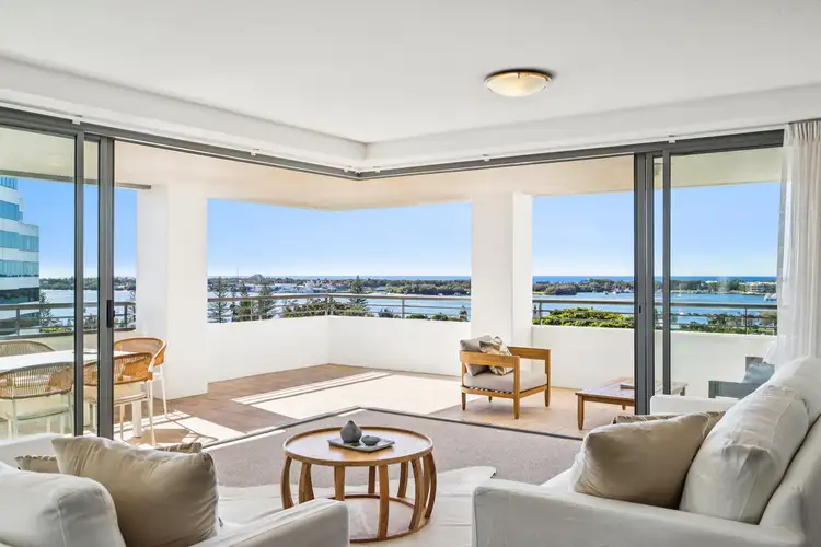 211/105 Scarborough Street, Southport QLD 4215