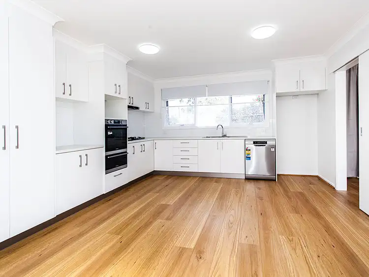 4/18 May Street, Doncaster East VIC 3109