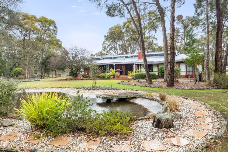50 Wyuna Crescent, Smythes Creek VIC 3351