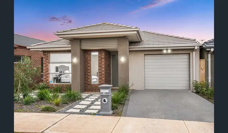 18 Miandad Street, Rockbank VIC 3335