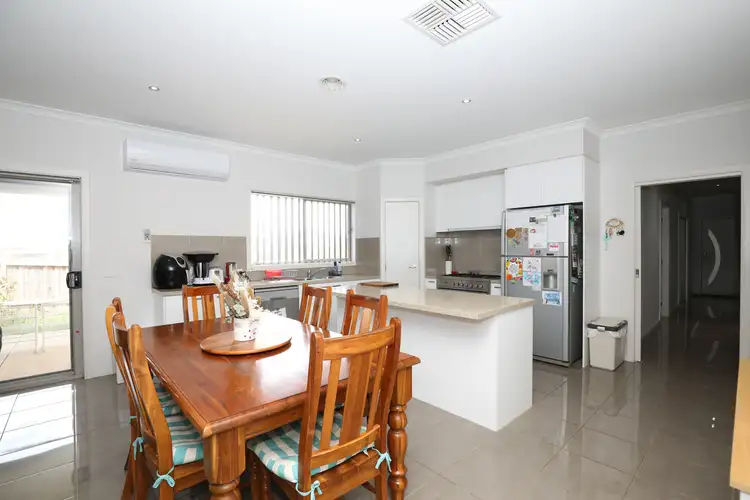 Fourth view of Homely house listing, 33 Limestone Court, Warragul VIC 3820