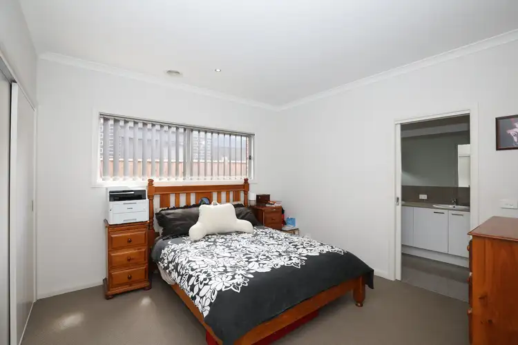 Fifth view of Homely house listing, 33 Limestone Court, Warragul VIC 3820