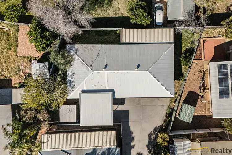 2/8 Clarke Street, Araluen NT 870