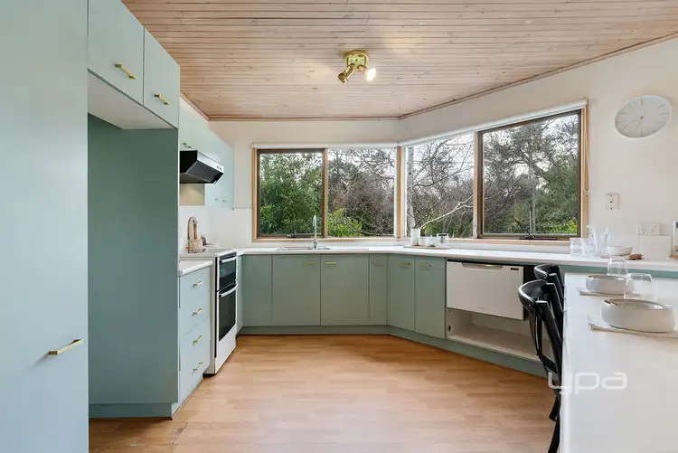 17 Thomson Terrace, Rye VIC 3941