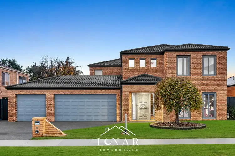 8 Saint Remy Court