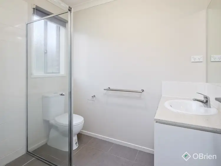 Fourth view of Homely house listing, 8 Tara Grove, Drouin VIC 3818