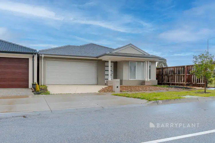 24 Sigma Way, Clyde North VIC 3978