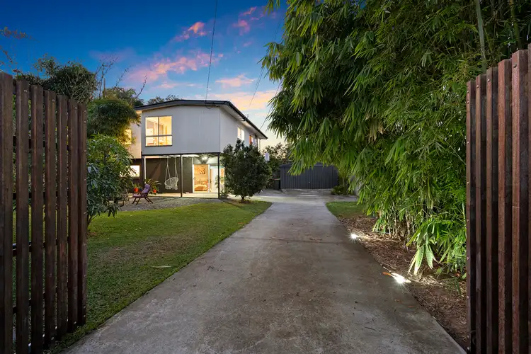 20 Yurugu Street, Woodridge QLD 4114