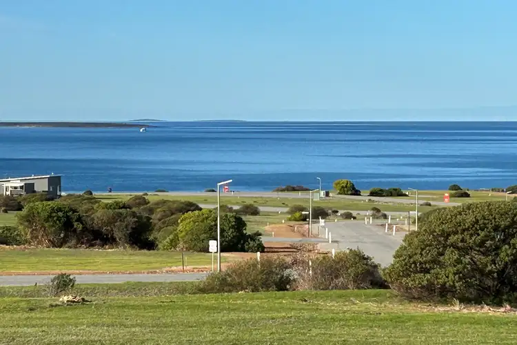 5-7 Tern Court, Point Boston SA 5607