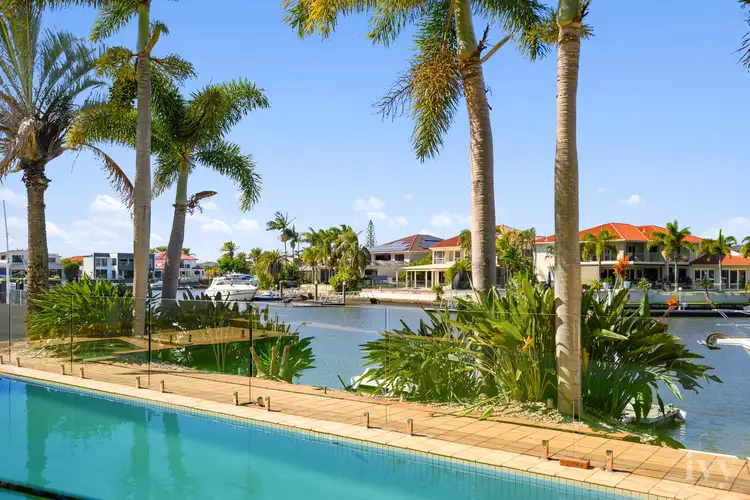 11 Excalibur Court, Sovereign Islands QLD 4216