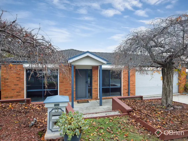 3 Hatfield Drive, Drouin VIC 3818
