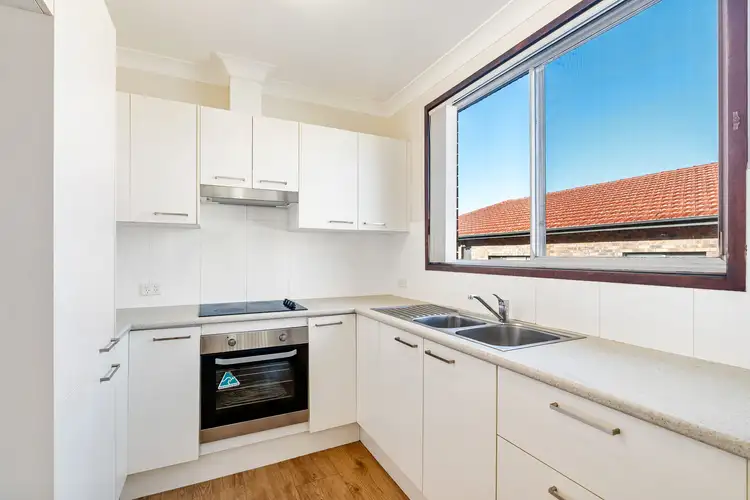 Third view of Homely unit listing, 1/41 McKenzie Avenue, Wollongong NSW 2500