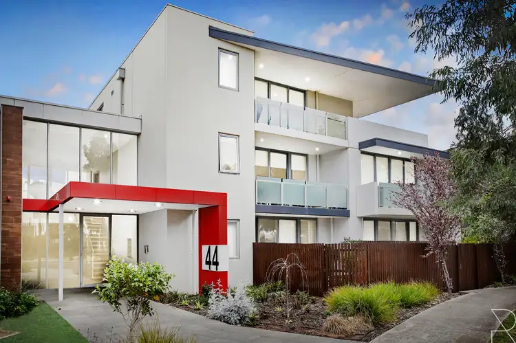 24/44 Eucalyptus Drive, Maidstone VIC 3012