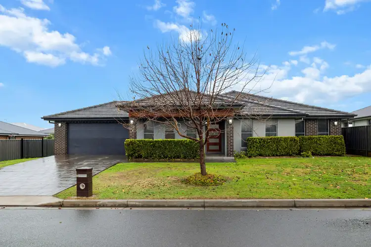 Main view of Homely house listing, 7 Galloway Place, Tamworth NSW 2340