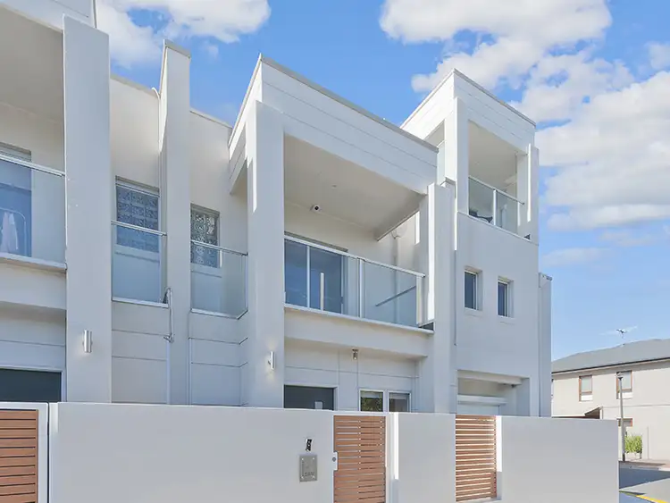 8 Mann Drive, Brompton SA 5007