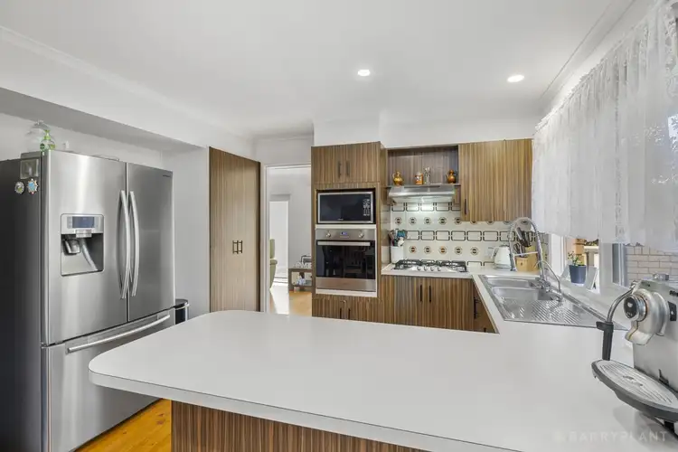 Fifth view of Homely house listing, 19 Chalcot Drive, Endeavour Hills VIC 3802