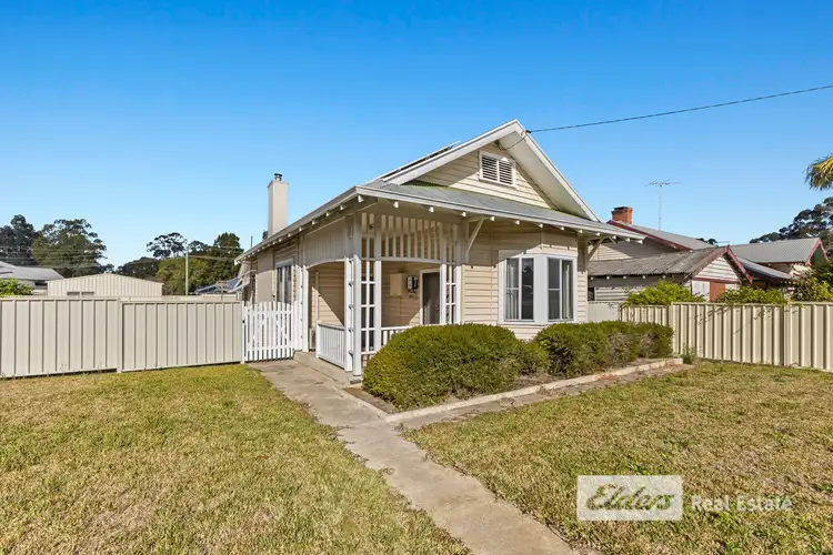 142 Steere Street North, Collie WA 6225