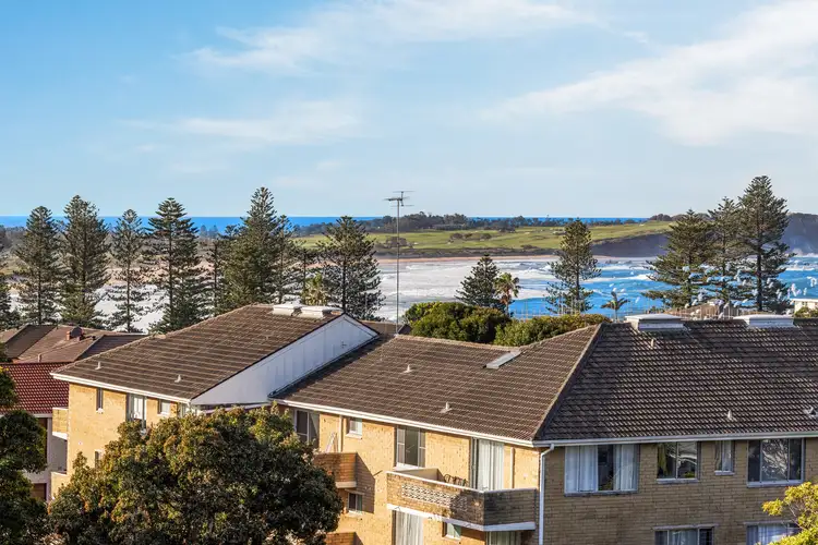 Third view of Homely unit listing, 5/52 Cassia Street, Dee Why NSW 2099