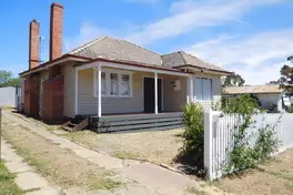 19 Ireland Street, Maldon VIC 3463