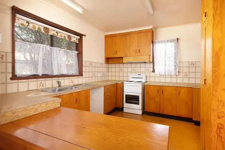 Third view of Homely unit listing, 1/104 Huons Hill Road, Wodonga VIC 3690