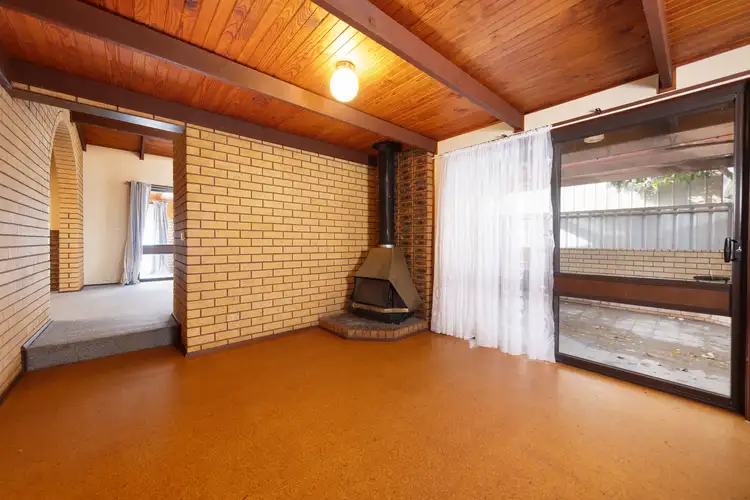 Fourth view of Homely unit listing, 1/104 Huons Hill Road, Wodonga VIC 3690