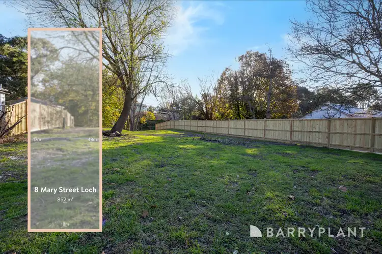 8 Mary Street, Loch VIC 3945