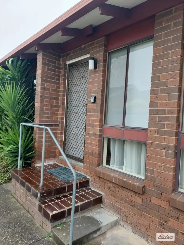 1/405 Griffith Road, Lavington NSW 2641