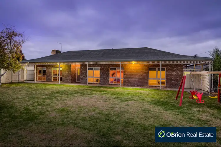 99 Golf Links Road, Berwick VIC 3806