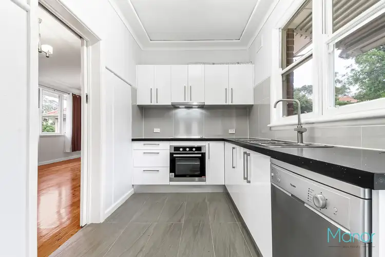 11 Linton Street, Baulkham Hills NSW 2153