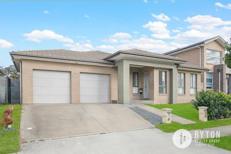 15 Weldon Street, Oran Park NSW 2570