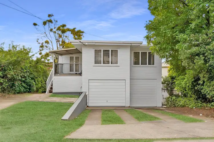 220 Dawson Road, Wishart QLD 4122